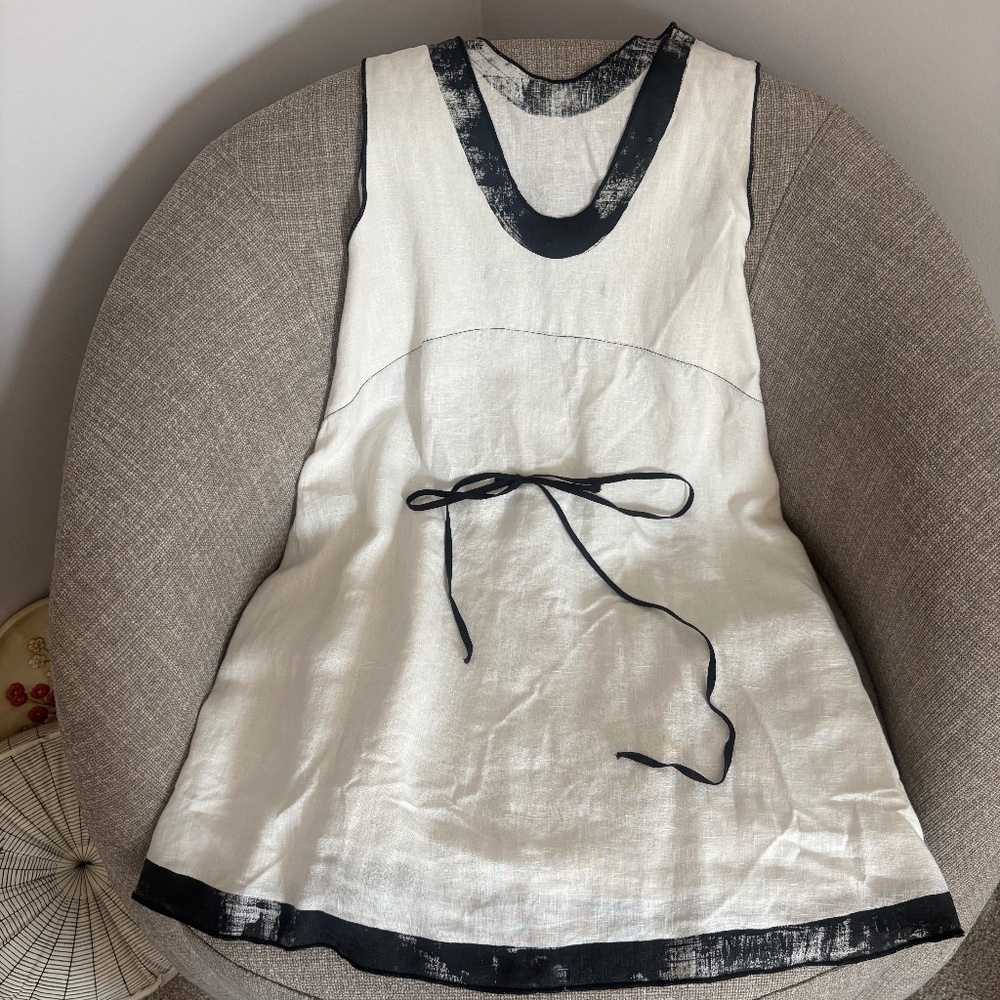 Cynthia Ashby White Black Linen Sleeveless Long Tunic Top/DressSz M